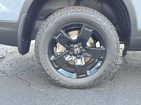 New 2026 Honda Ridgeline Black Edition image 32
