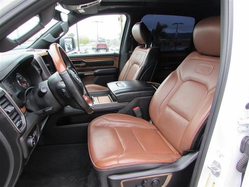 Used 2020 RAM 1500 Limited image 15