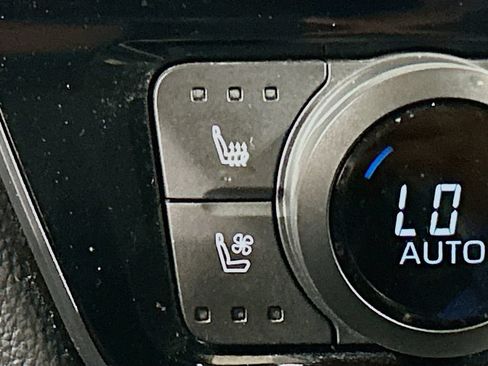 Used 2024 Toyota Grand Highlander AWD Hybrid image 18