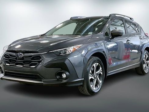Used 2024 Subaru Crosstrek 2.0i Premium image 3