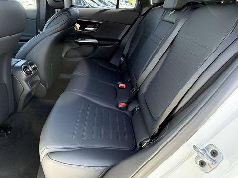 New 2026 Mercedes-Benz GLC 300 image 27