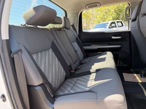 Used 2021 Toyota Tundra SR5 AWD/4WD image 11