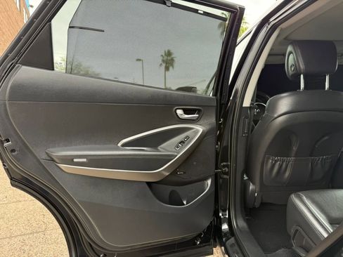 Used 2018 Hyundai Santa Fe Limited FWD image 36