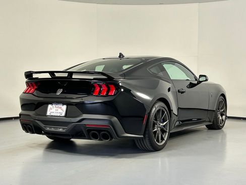 Used 2025 Ford Mustang Dark Horse image 7