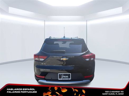 Used 2024 Chevrolet TrailBlazer LT w/ Convenience Package AWD/4WD image 4