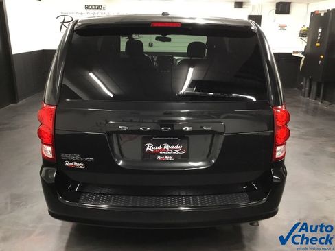 Used 2015 Dodge Grand Caravan SE FWD image 9