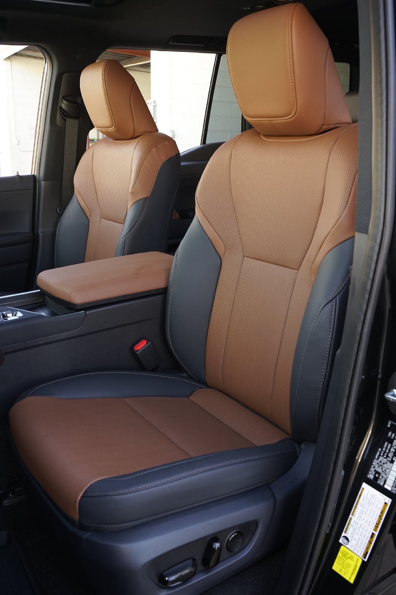 Used 2026 Lexus GX 550 AWD/4WD image 8