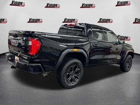 Used 2025 GMC Canyon Elevation image 5