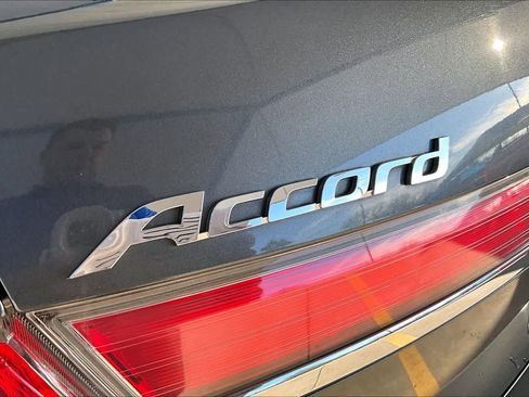 Used 2012 Honda Accord SE image 29