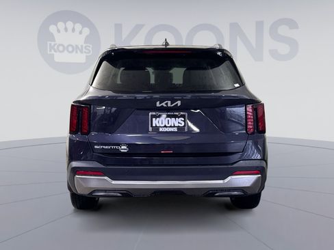 New 2026 Kia Sorento S w/ S Panoramic Sunroof Package image 5