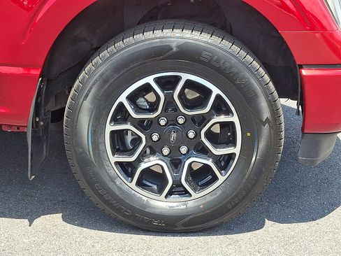 Used 2022 Ford F150 Lariat w/ Equipment Group 502A High AWD/4WD image 8