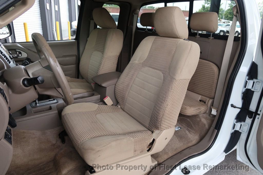 Used 2016 Nissan Frontier SV RWD image 11