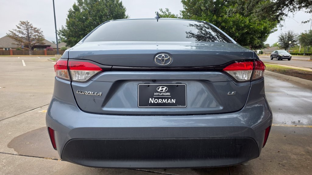 Used 2023 Toyota Corolla LE FWD image 16