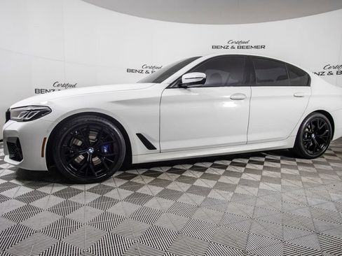 Used 2023 BMW 530i w/ M Sport Package RWD image 9