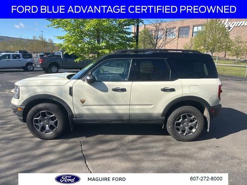 Used 2024 Ford Bronco Sport Badlands AWD/4WD image 9