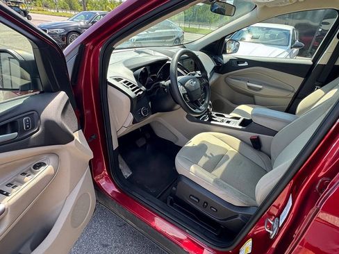 Used 2019 Ford Escape SE AWD/4WD image 7