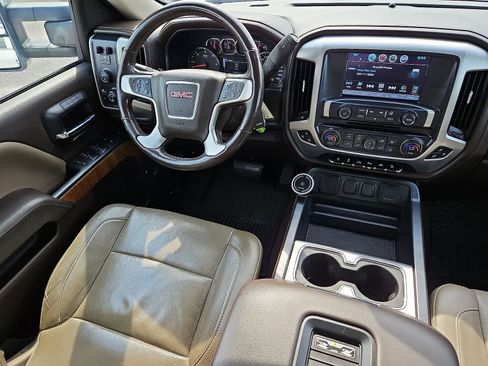 Used 2017 GMC Sierra 1500 SLT AWD/4WD image 10