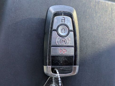 Used 2023 Ford Bronco Wildtrak AWD/4WD image 32