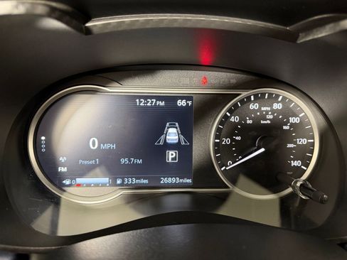 Used 2025 Nissan Versa SV FWD image 16