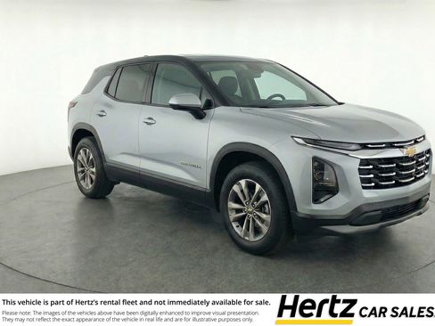 Used 2025 Chevrolet Equinox LT image 1