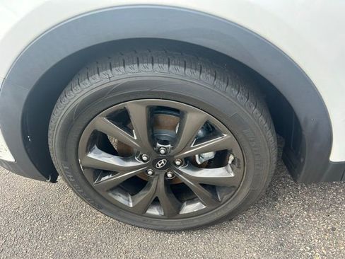 Used 2017 Hyundai Santa Fe Sport AWD/4WD image 8