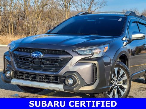Used 2025 Subaru Outback Touring image 2