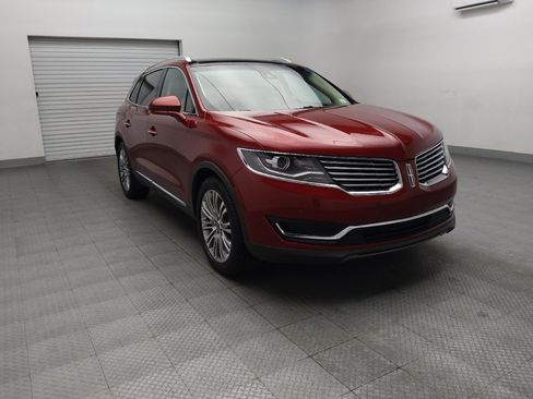 Used 2017 Lincoln MKX Reserve w/ Driver Assistance Package FWD image 13