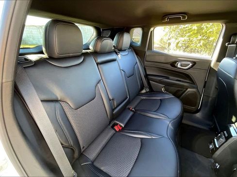 New 2026 Jeep Compass Latitude AWD/4WD image 13