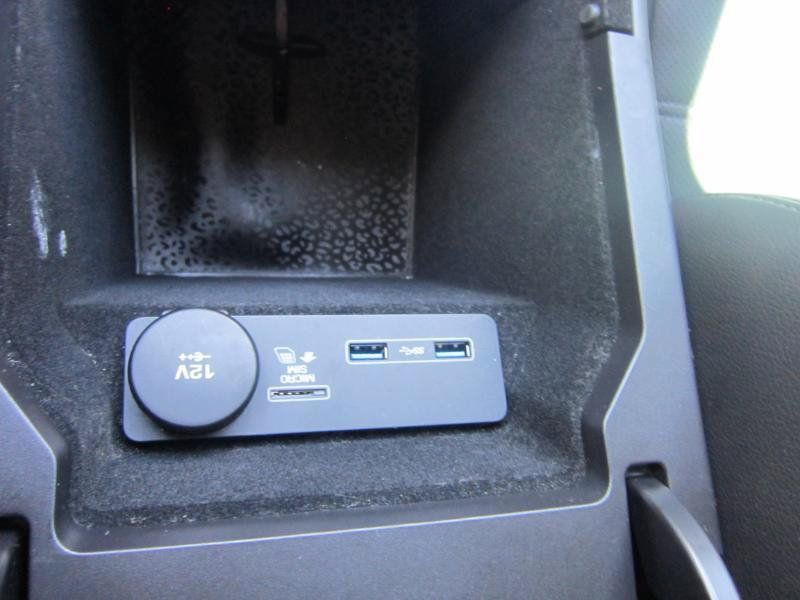 Used 2020 Jaguar E-PACE AWD/4WD image 22