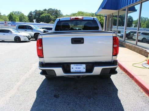 Used 2017 Chevrolet Colorado W/T w/ WT Convenience Package RWD image 5