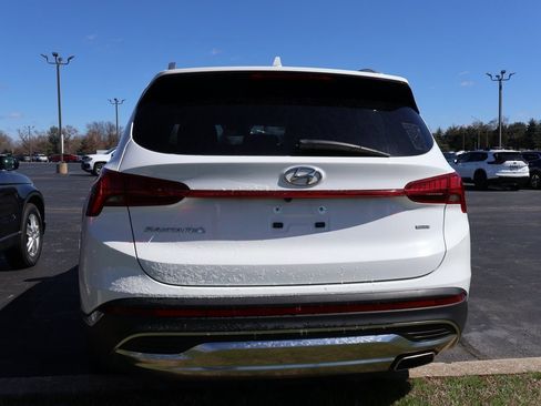 Used 2023 Hyundai Santa Fe SEL w/ Premium Package image 18