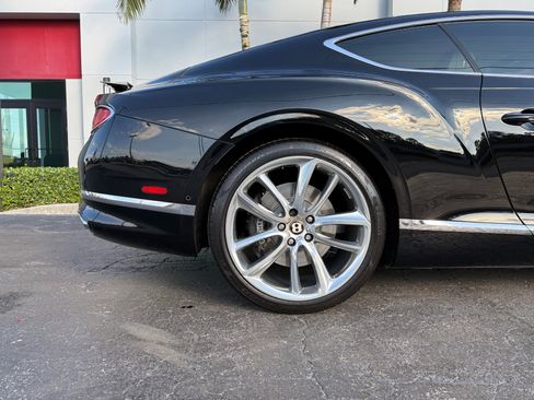 Used 2020 Bentley Continental GT First Edition image 6