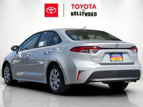 New 2026 Toyota Corolla LE FWD image 6