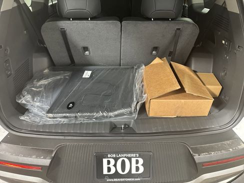 New 2026 Kia EV9 Wind image 32