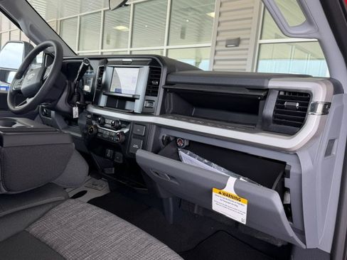 New 2026 Ford F550 2WD Regular Cab Super Duty w/ XLT Value Package image 6