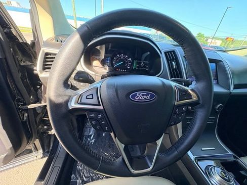 Used 2020 Ford Edge SEL AWD/4WD image 22