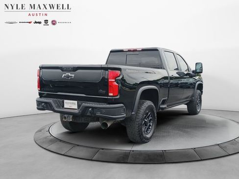 Used 2025 Chevrolet Silverado 2500 ZR2 w/ ZR2 Bison Edition AWD/4WD image 16