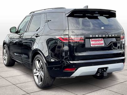 New 2025 Land Rover Discovery Metropolitan Edition