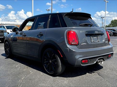Used 2019 MINI Cooper S w/ Signature Upholstery Package FWD image 4