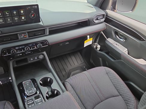 New 2026 Honda Pilot Sport image 14