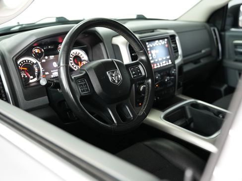 Used 2018 RAM 1500 Lone Star AWD/4WD image 6