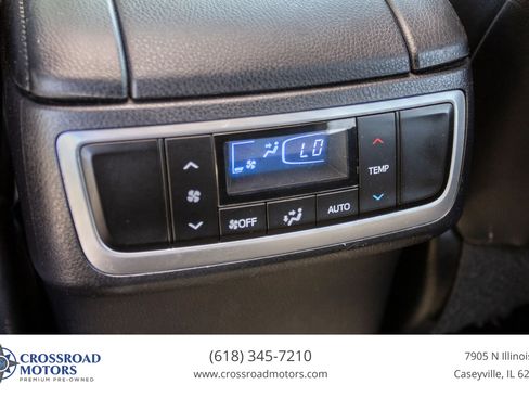 Used 2016 Toyota Highlander Plus AWD/4WD image 21