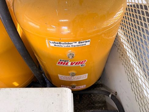 Used 2015 Chevrolet Silverado 3500 W/T image 22