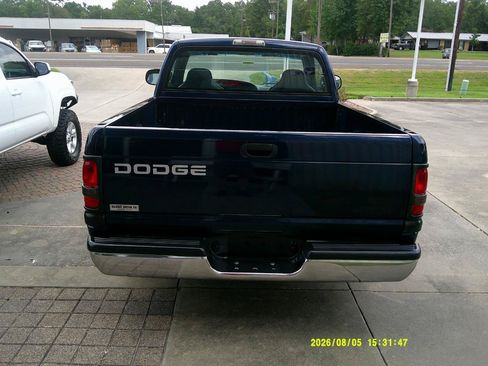 Used 2001 Dodge Ram 1500 Truck 2WD Regular Cab image 3