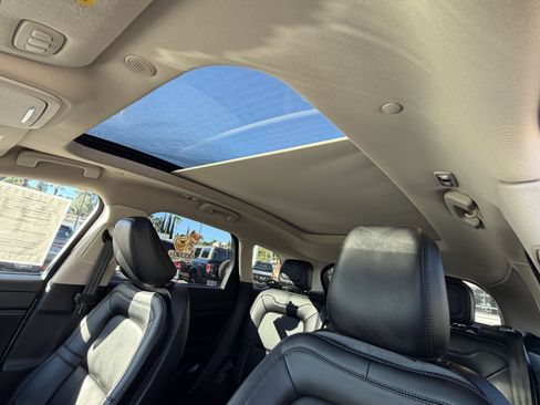 Used 2024 Lincoln Corsair FWD w/ Equipment Group 101A image 14