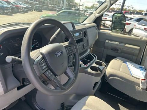 New 2026 Ford E-350 and Econoline 350 Super Duty w/ Power Equipment Group RWD image 22