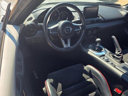 Used 2018 MAZDA MX-5 Miata Club w/ Brembo/BBS Recaro Package RWD image 14