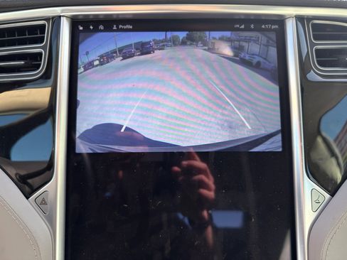 Used 2013 Tesla Model S Performance RWD image 16