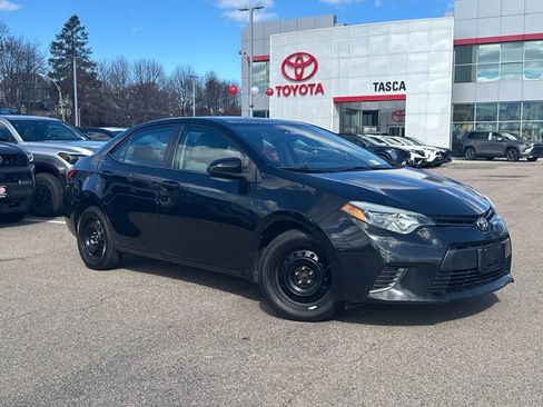 Used 2015 Toyota Corolla LE image 1
