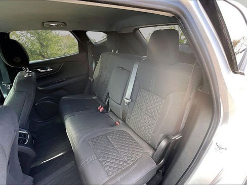 Used 2020 Chevrolet Blazer LT FWD image 21